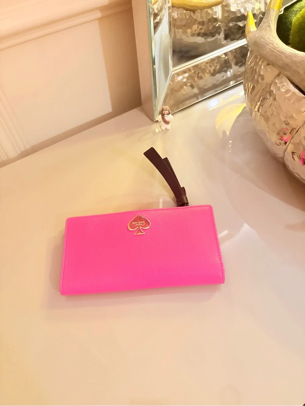 kate spade Hot Pink Pebbled Leather continental Wallet Wristlet with Black Pull